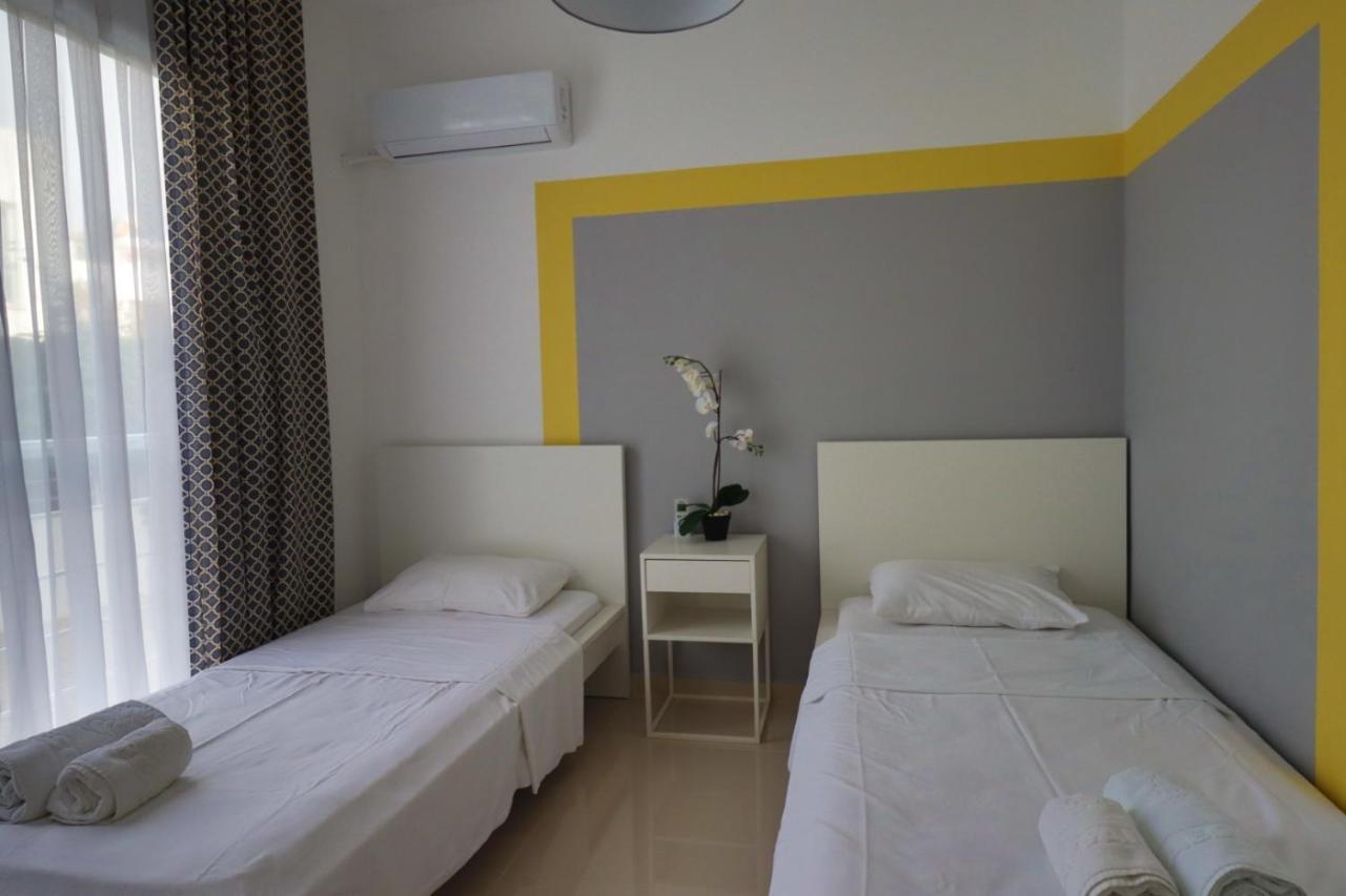 Caesar Beach Villas And Apartments Gastria Buitenkant foto