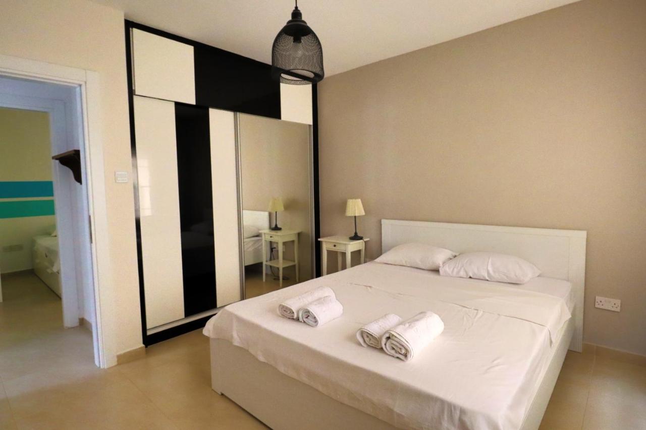 Caesar Beach Villas And Apartments Gastria Buitenkant foto