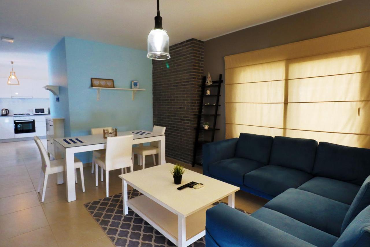 Caesar Beach Villas And Apartments Gastria Buitenkant foto