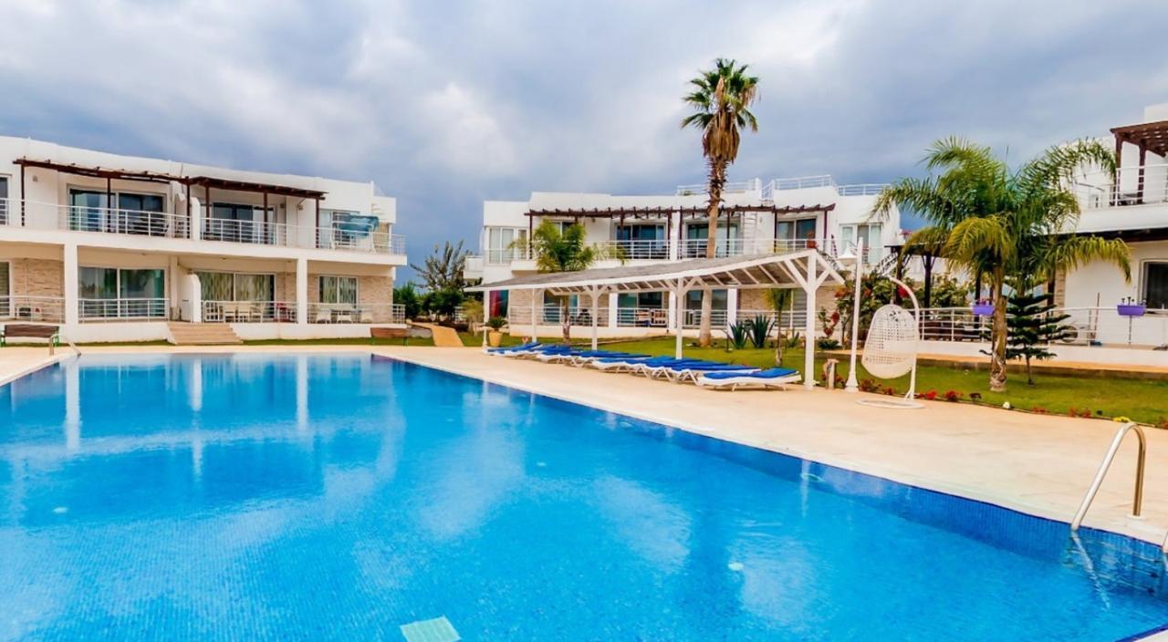 Caesar Beach Villas And Apartments Gastria Buitenkant foto